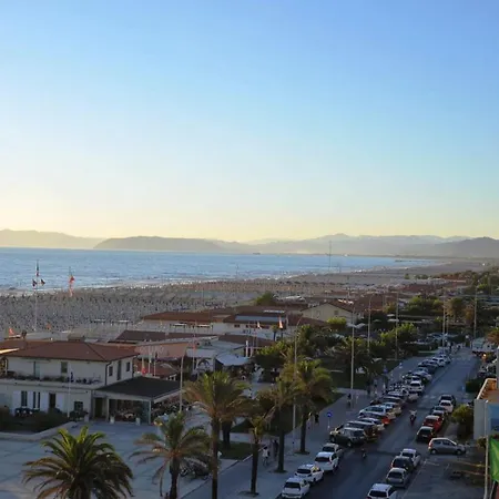 Colombo Lido di Camaiore
