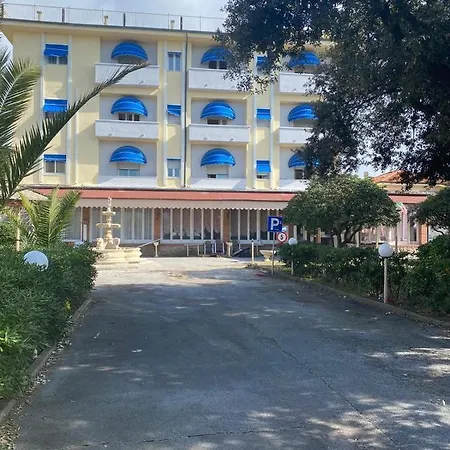 Colombo 3*