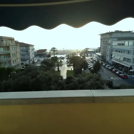 Colombo 3*