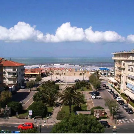 Colombo 3*